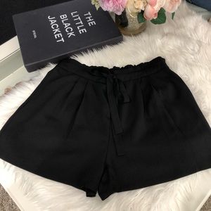 DR2 High Waist Tie Shorts